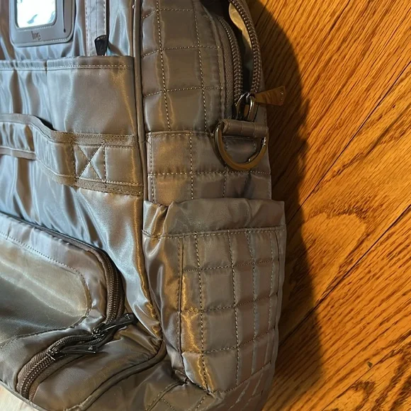 EUC Lug Puddle Jumper Tote Travel Bag Grey Taupe Barely Used & Clean! - Picture 5 of 9